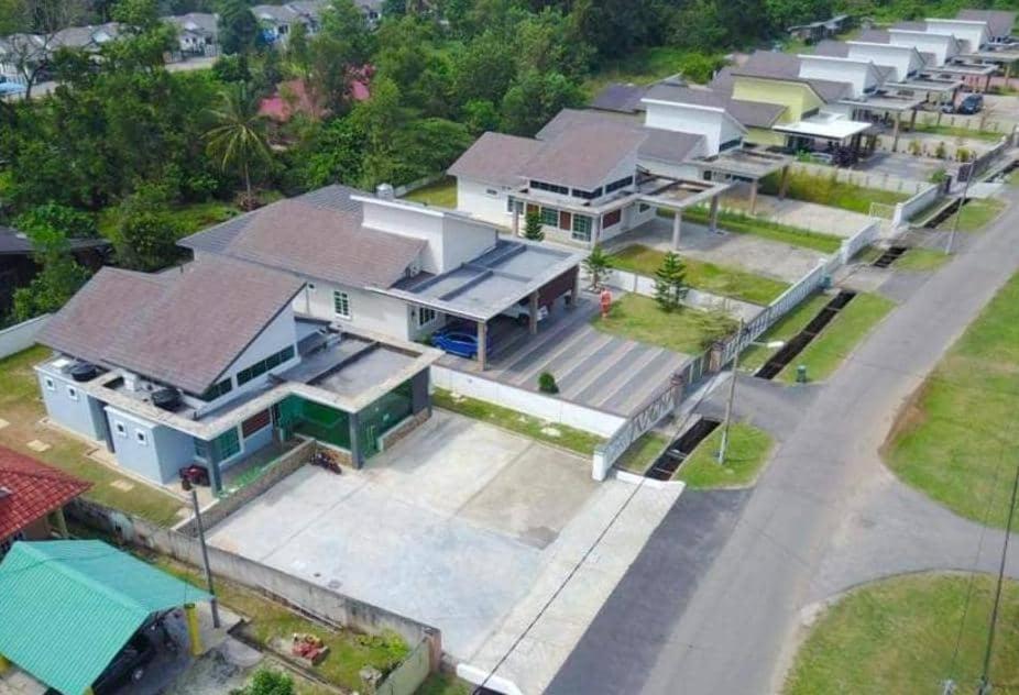 Dlayaran Villa Guest House Kuala Rompin Bagian luar foto